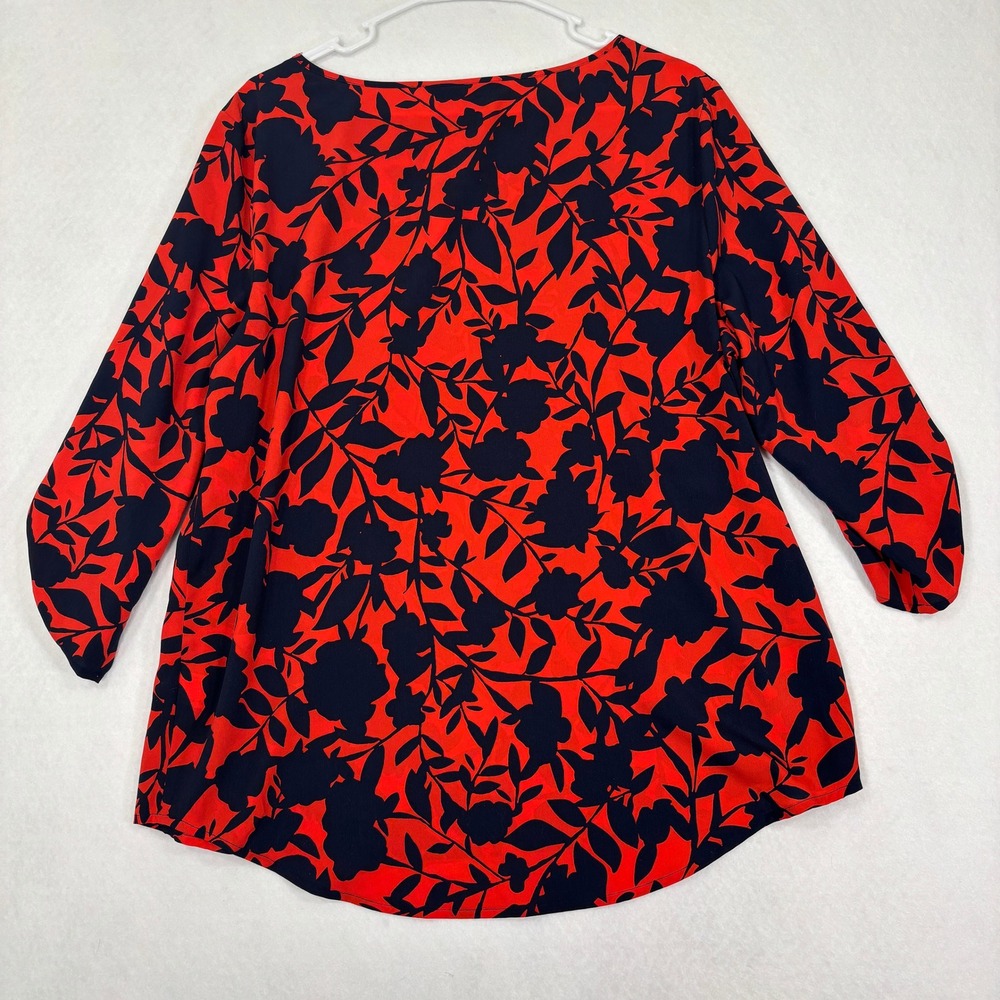 Croft & Barrow Blouse L Floral Roll Tab Sleeve Career Top NWOT - Picture 2 of 8